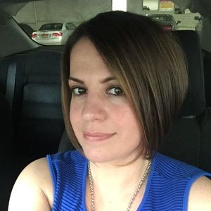 Meet your Posher, Sabrina